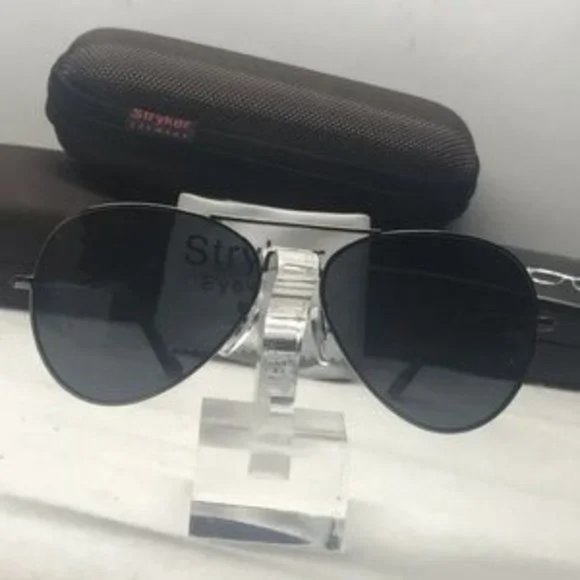 Polarized Stryker sunglass Gold & Green (G15) Lens - Picture 3 of 8